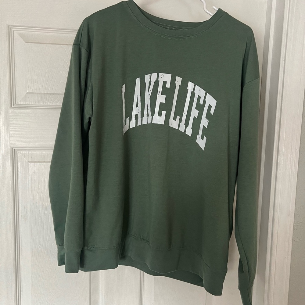Green 'Lake Life' Sweatshirt